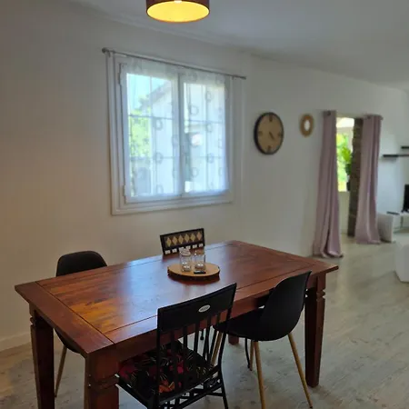 Le Nid Des Agrumes Люссиана